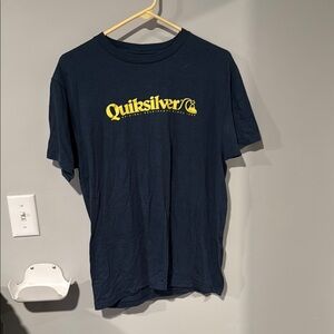 Quiksilver Blue and Yellow Short Sleeve Tee
